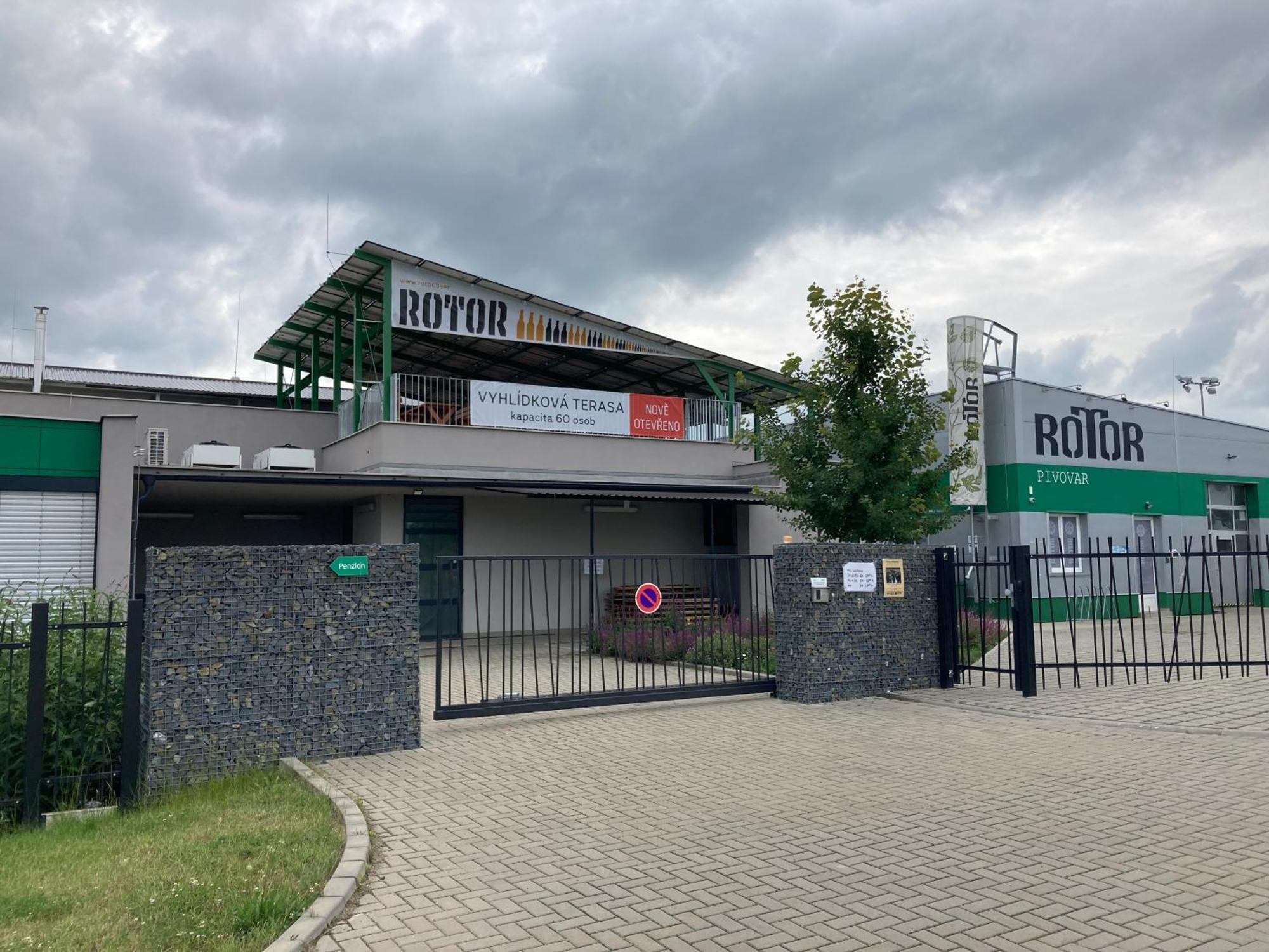 Отель New Pension At Rotor Brewery Kunovice Экстерьер фото